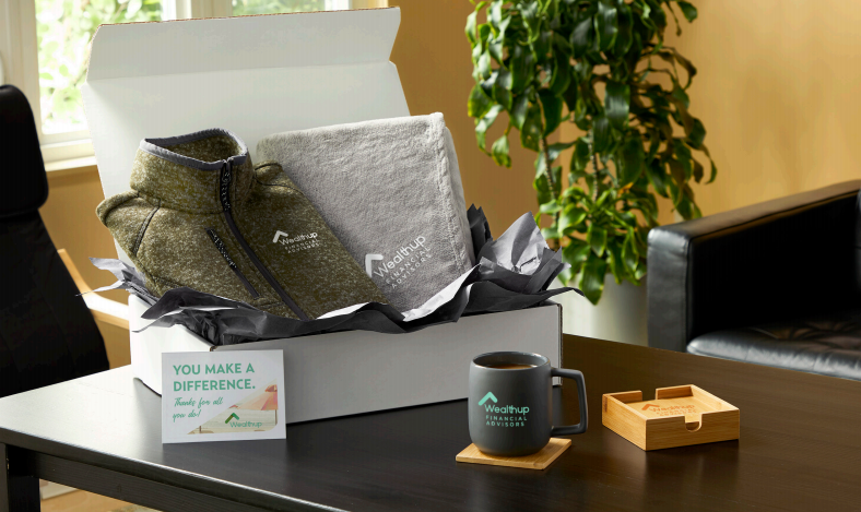 CFJMFG's tweet image. Holiday gifting made easy! 
You pick the products, we’ll put it all together in packaging your recipients will love. If your employees or clients are working from home, we can even ship it straight to their door!