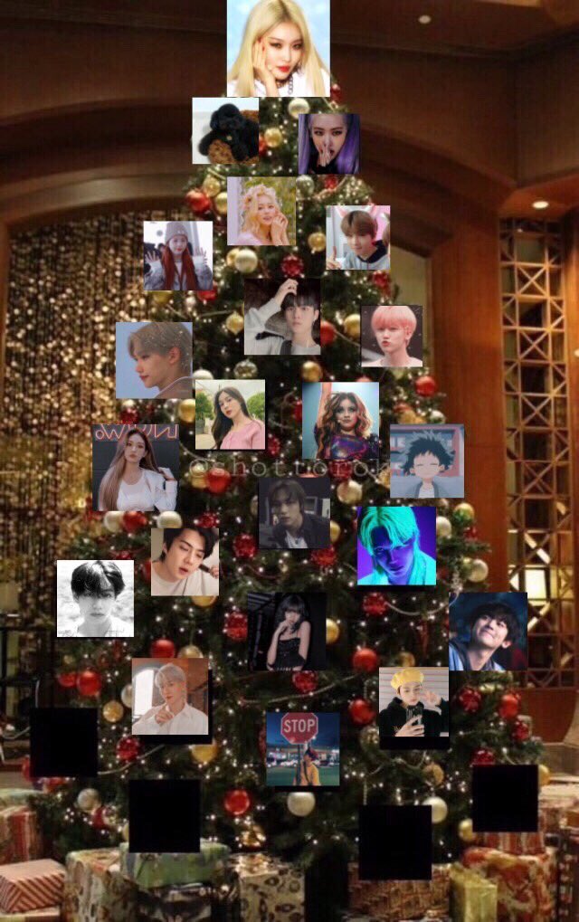 baekb0t's tweet photo. ❤️🎄 https://t.co/nrrAdg4ErW