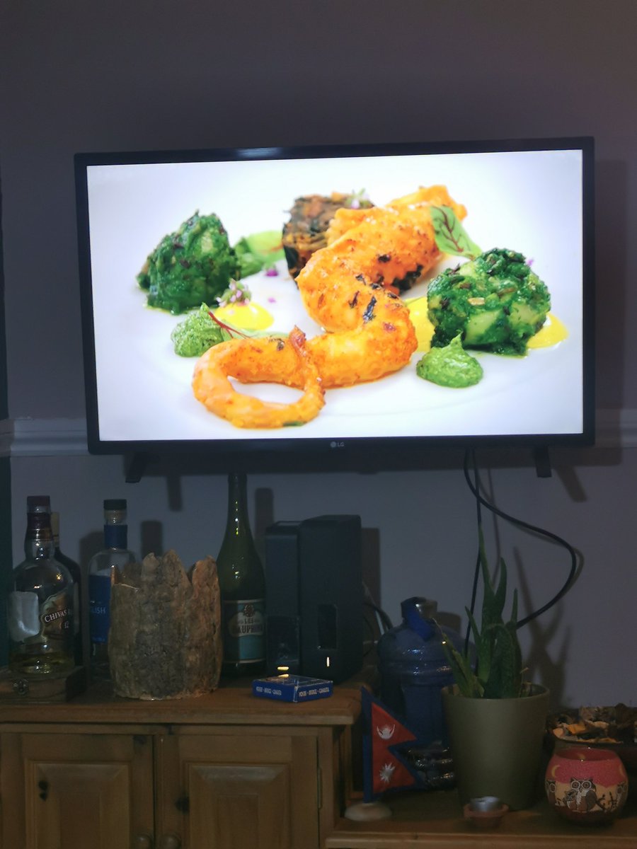 meltingeverest's tweet photo. It's not very often you get to see Nepalese competing in Masterchef professional in the UK - introducing Nepalese spices and cuisine to millions watching! Go Santosh. #MasterchefTheProfessionals #Nepalichef #Nepalicuisine https://t.co/njhkm63LIz