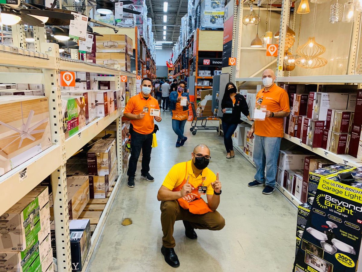 met6408's tweet photo. Teamwork divides the tasks and multiply success! Thanks Anthony for recognizing the excellence in our team! @ANA_JIMENEZ4 @nannetteramire1 @yeimyadorno @julysareyes @jalopez35 @miguel6411 @rab562 https://t.co/YMtAK3K3eP