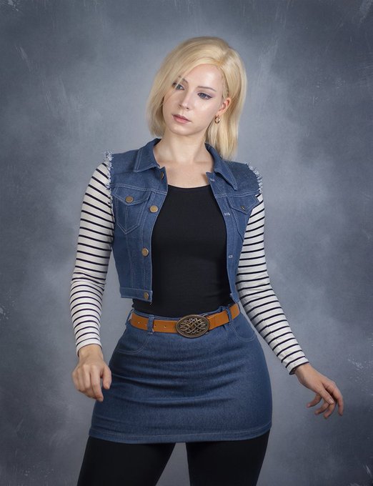 Since you really liked the first few pictures of my Android 18 cosplay, I decided to edit two more. 😁  Cosplay