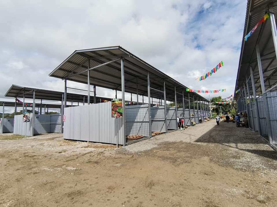 RigoPinto1's tweet photo. El Automercado Municipal ya está atendiendo a los habitantes.
Invito a la población, a sumarse a este proyecto.
Nuestro municipio crecerá, si movemos la economía dentro de lo local. https://t.co/FWIdFb3mNY