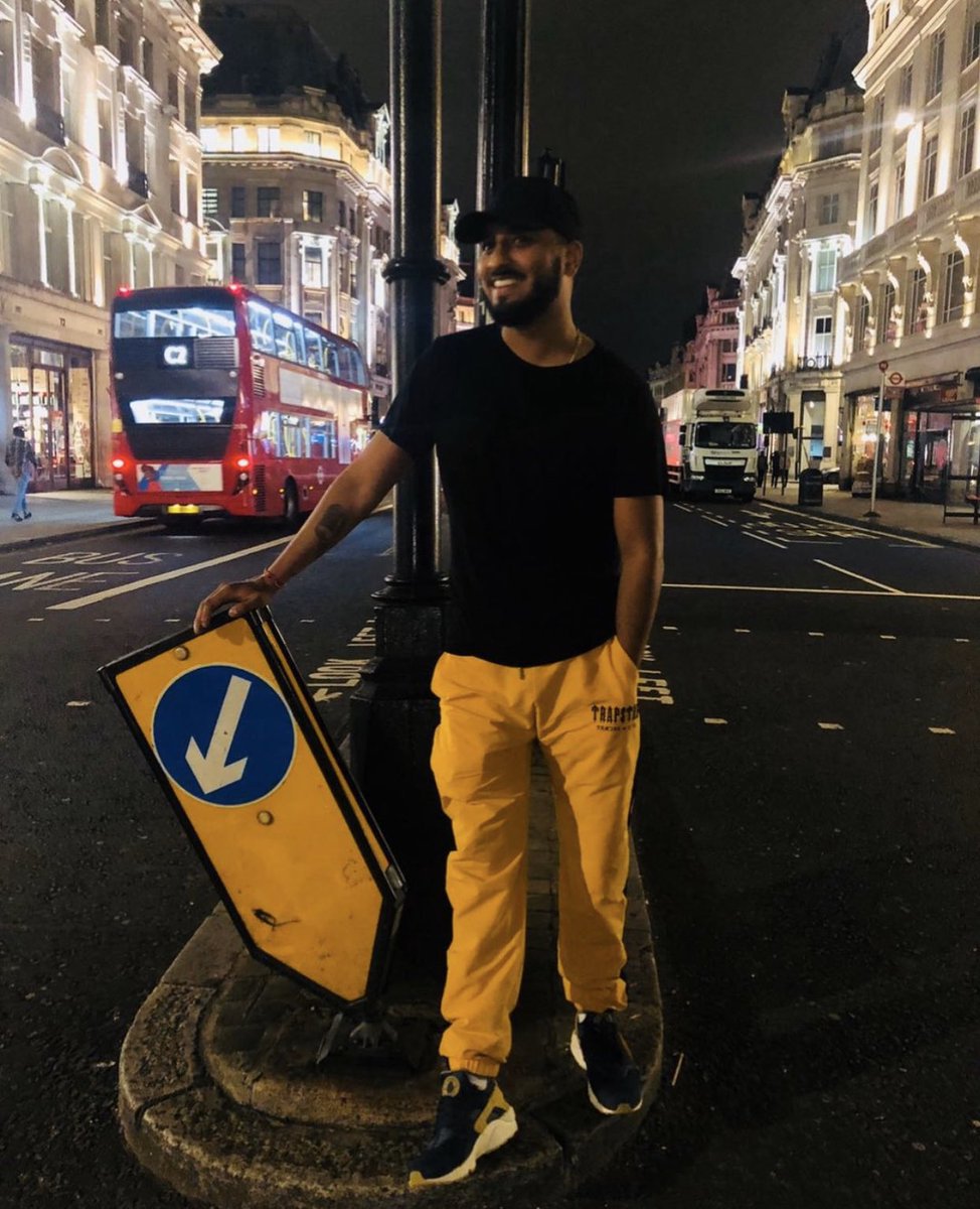 CTALYSTMGMT's tweet photo. Happy Birthday to our very own @nimwrites wishing you more life &amp; prosperity 👑. With 🖤 from everyone @CTALYSTMGMT https://t.co/6Y9GA3JWXQ