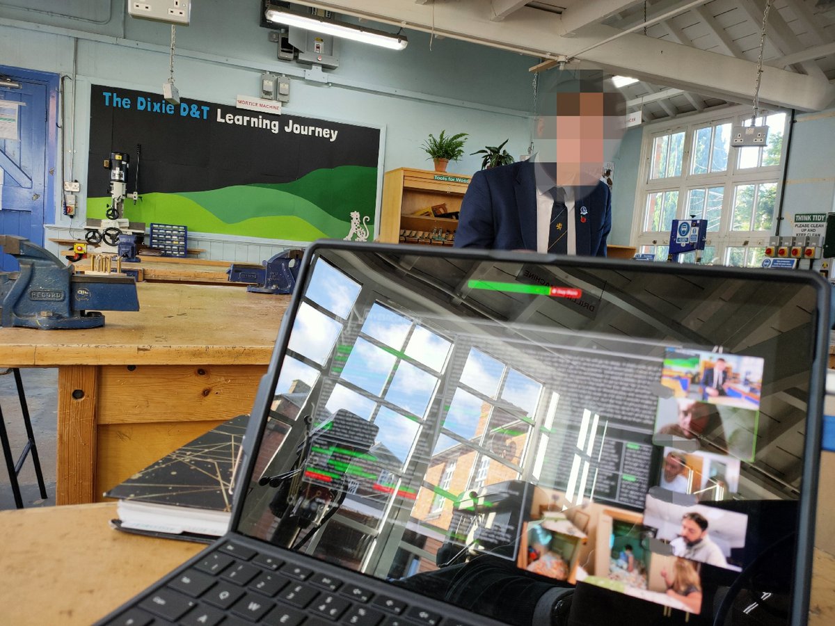 MrMe77ors's tweet photo. #Alevel students pitching their ideas to industry experts including, design engineers, specialists, technicians and CEO's! Huge thanks to @AQUARATE @kerry_truman @InspiritAdv and #MissB for some invaluable insight and advice #industry #edchat #dtchat #dt #design https://t.co/VBDBQOCQBe