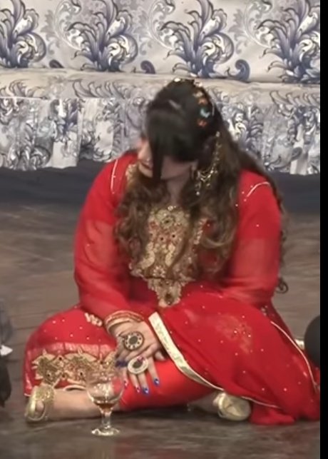 Meri pyari behen jesi saheli <a href="/Sherni_9/">‏خــ مائـــره ـــان</a> ka hazma kharab hai kai din se is ki 
Bas ek time 3 roti khati hai
Baqi Kuch  nahi khati kamzor pargyi bas 90kg reh gyi
