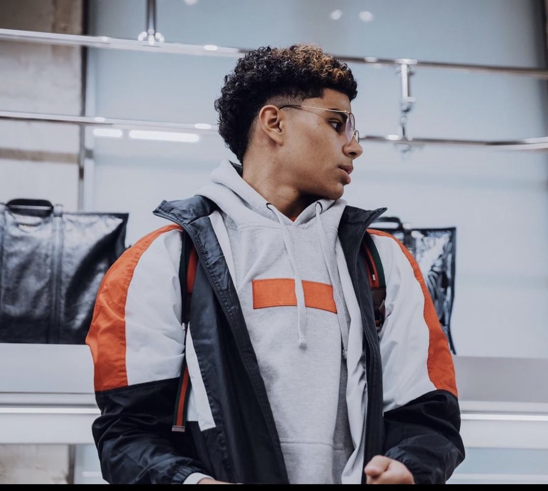 TrashTalk_fr's tweet image. Le flow est intersidéral.