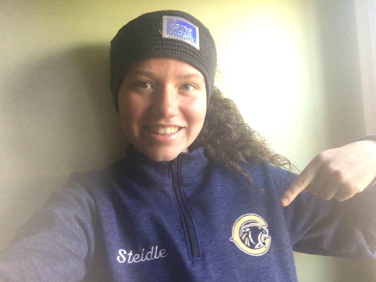 SophieSteidle's tweet photo. Go panthers!! Wearing my favorite sports team for sports team day before braving the cold for a run!!! #collsspirit #colls12 @Colls_HS https://t.co/gr3mLWWjhn