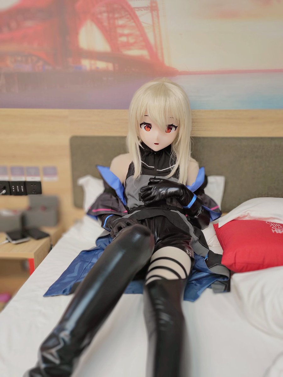 呐呐呐鬼嗷菲秀on Twitter 以外的 非常合适大剑应该明天就会到货了 打算本体出 Kigurumi 着ぐるみ