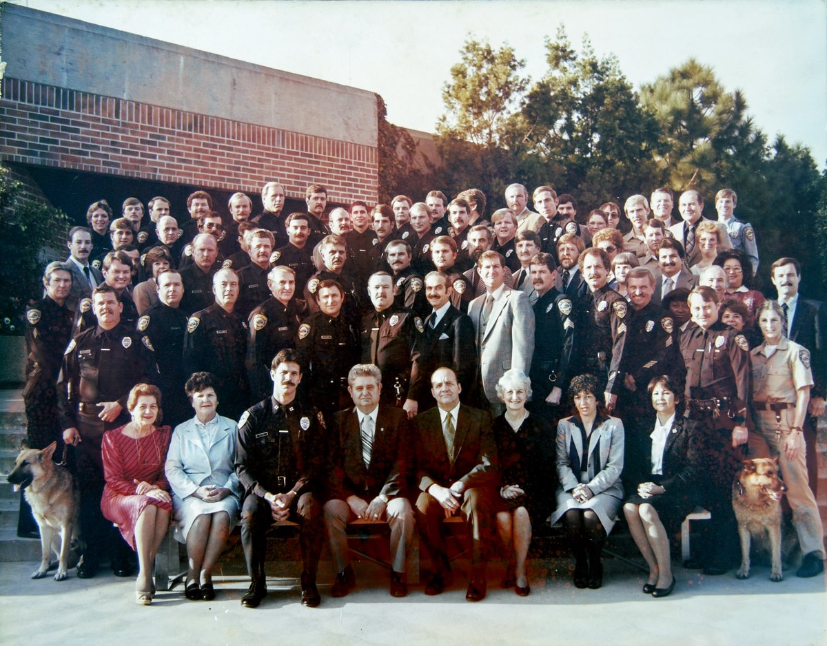 elsegundopd's tweet photo. Throwback Thursday!

Your El Segundo Police Department in the early 1980's.
#elsegundopd #gundostrong #tbt https://t.co/I2E1RlSpMJ