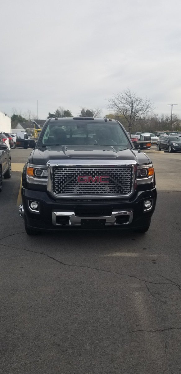 cappellinoauto's tweet photo. Check out this 2015 Sierra Denali with only 76k miles https://t.co/iCEWuaaGwg
