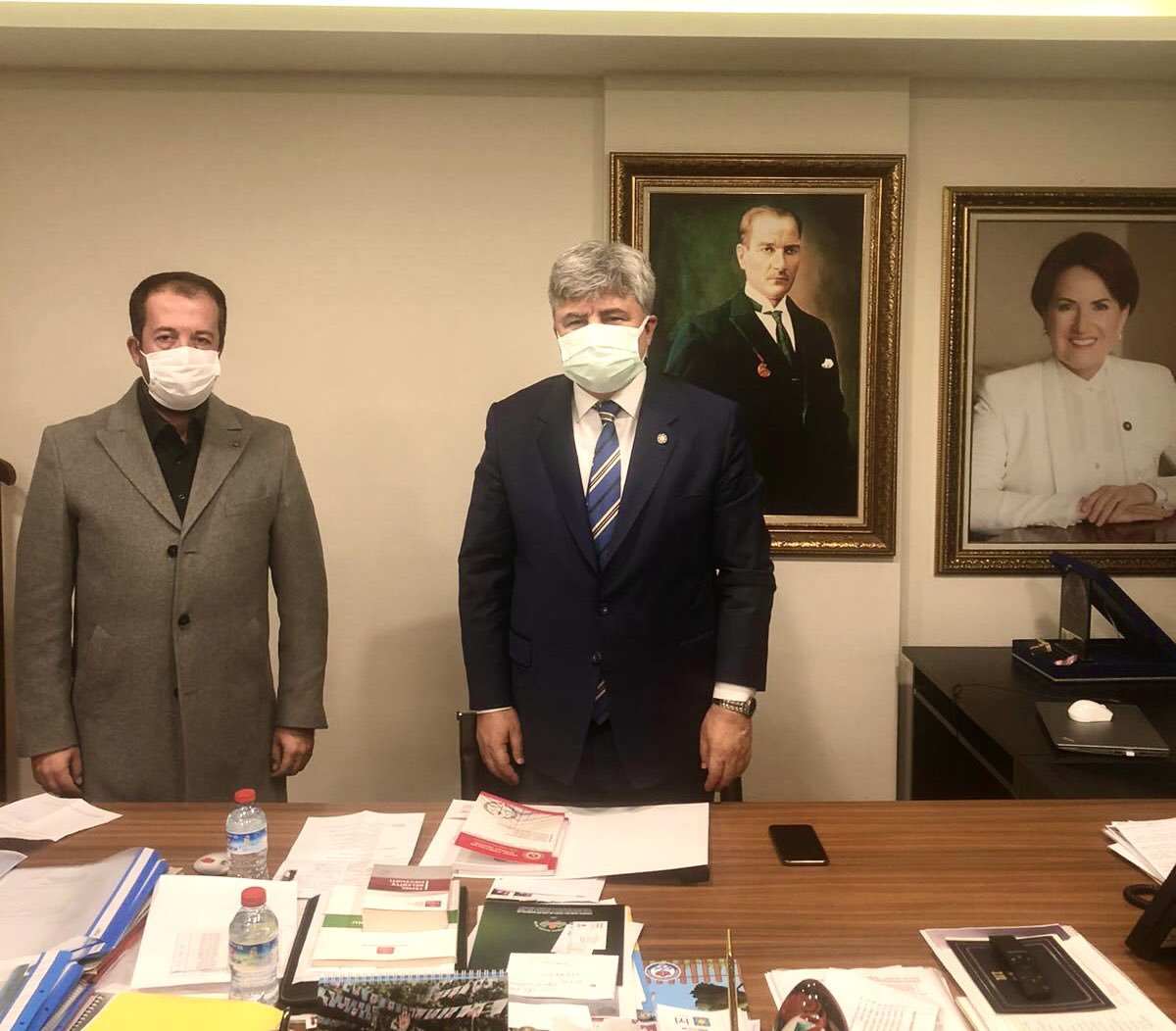 YYD Başkan Yardımcımız;
İyi Parti Mahalli  İdarelerden sorumlu Genel Başkan Yardımcısı Sayın Metin Ergün Beyi makamında ziyarette bulundu. Derneğimizin faaliyetleri hakkında bilgi verip, İçtihat dergimizi kendilerine taktim etti.ilgi, alakadan dolayı Sn. Başkana şükranlarımızla.