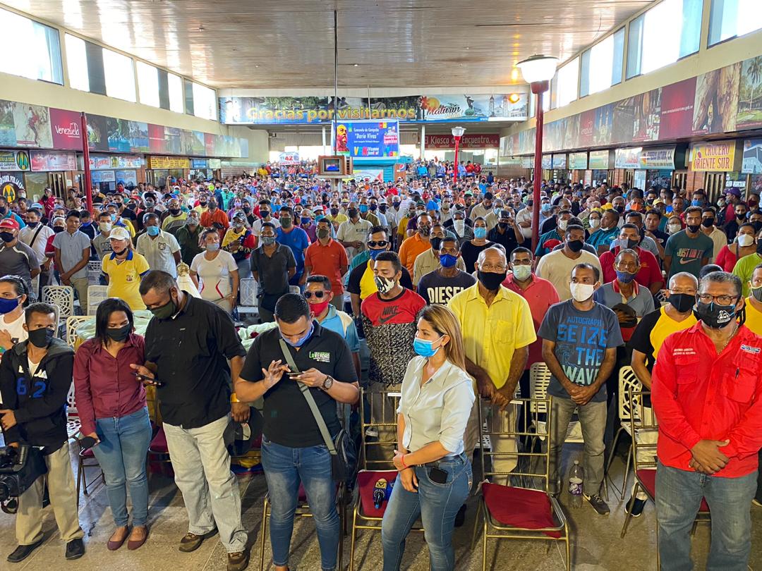 colsoctrans's tweet photo. #19Noviembre Ayer||Monagas se desbordó de entusiasmo revolucionario con los candidatos del Transporte Multimodal @ELOYSULBARAN @kelvismaldonad1 @GloriaC_Psuv @EuribesGuevara @mujicatranspor @Oscarina_Guzman @ColectivoSocia5 @carlosr12187881 @DeltaColectivo @COLSOCTRANSVELa https://t.co/fkm2IAPsFa