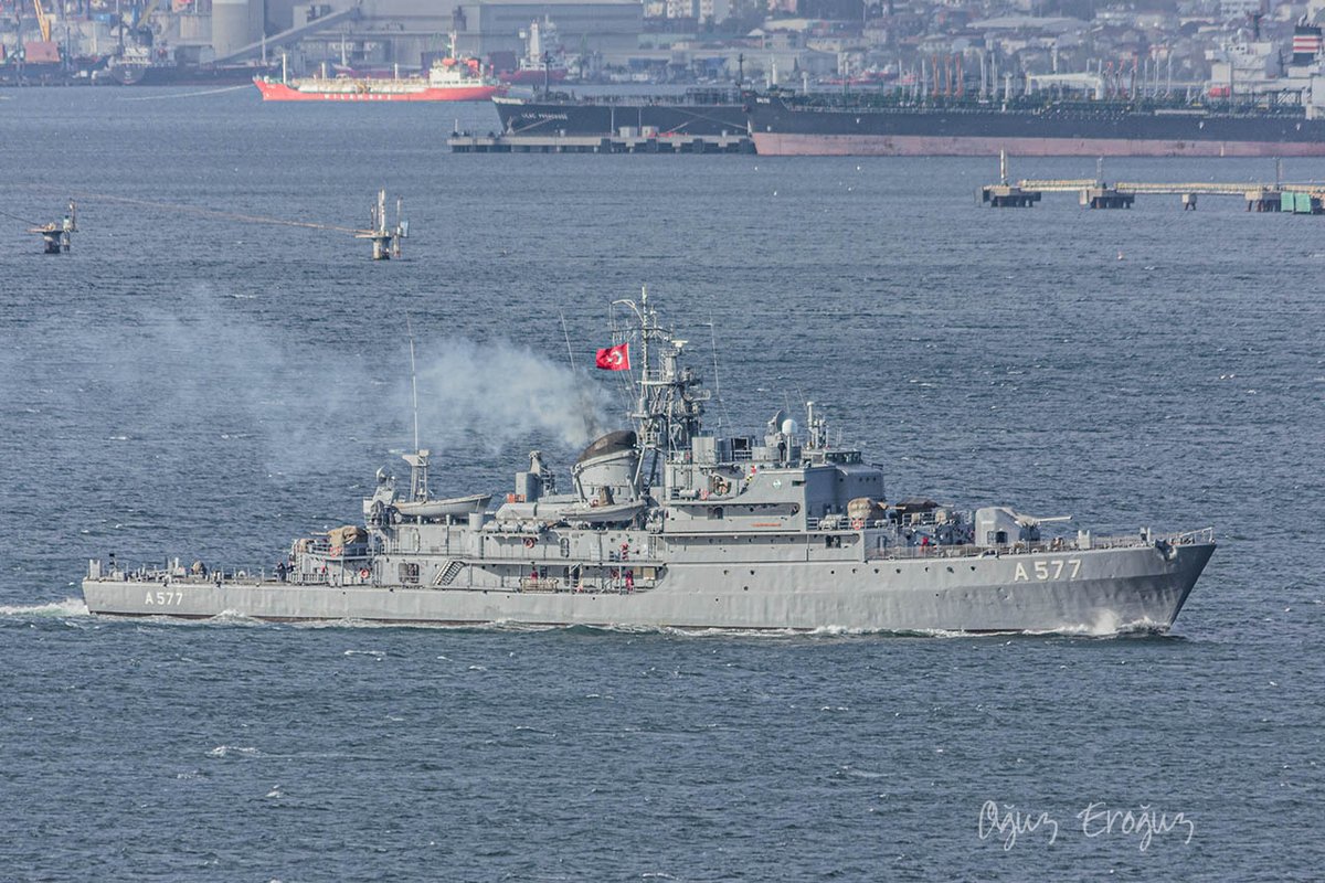 OguzEroguz1's tweet photo. #TurkishNavy training ship #TCGSokulluMehmetPaşa #A577 (ex. #GermanNavy's #RheinClass A69 Donau) https://t.co/xzRnIvY0aM