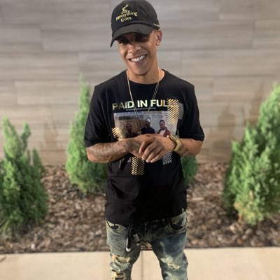 #NewProfilePic https://t.co/3CKjnfyy7o<a href="/tag/newprofilepic"class="tags">#NewProfilePic</a>