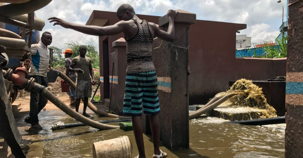 IntlCodeCouncil's tweet photo. This year’s #WorldToiletDay theme is sustainable sanitation &amp; climate change. The Code Council has several resources available to assist jurisdictions, manufacturers &amp; the public with water conservation and efficiency. Learn more: https://t.co/67PN4jAby2 #KeepWaterFlowing @USAID https://t.co/ki4qSjKnRh