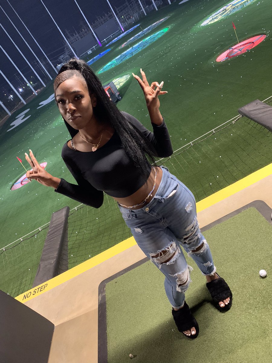 _CoCoKey_'s tweet image. 🥺I need more friends 💕
(Enjoy the flick)