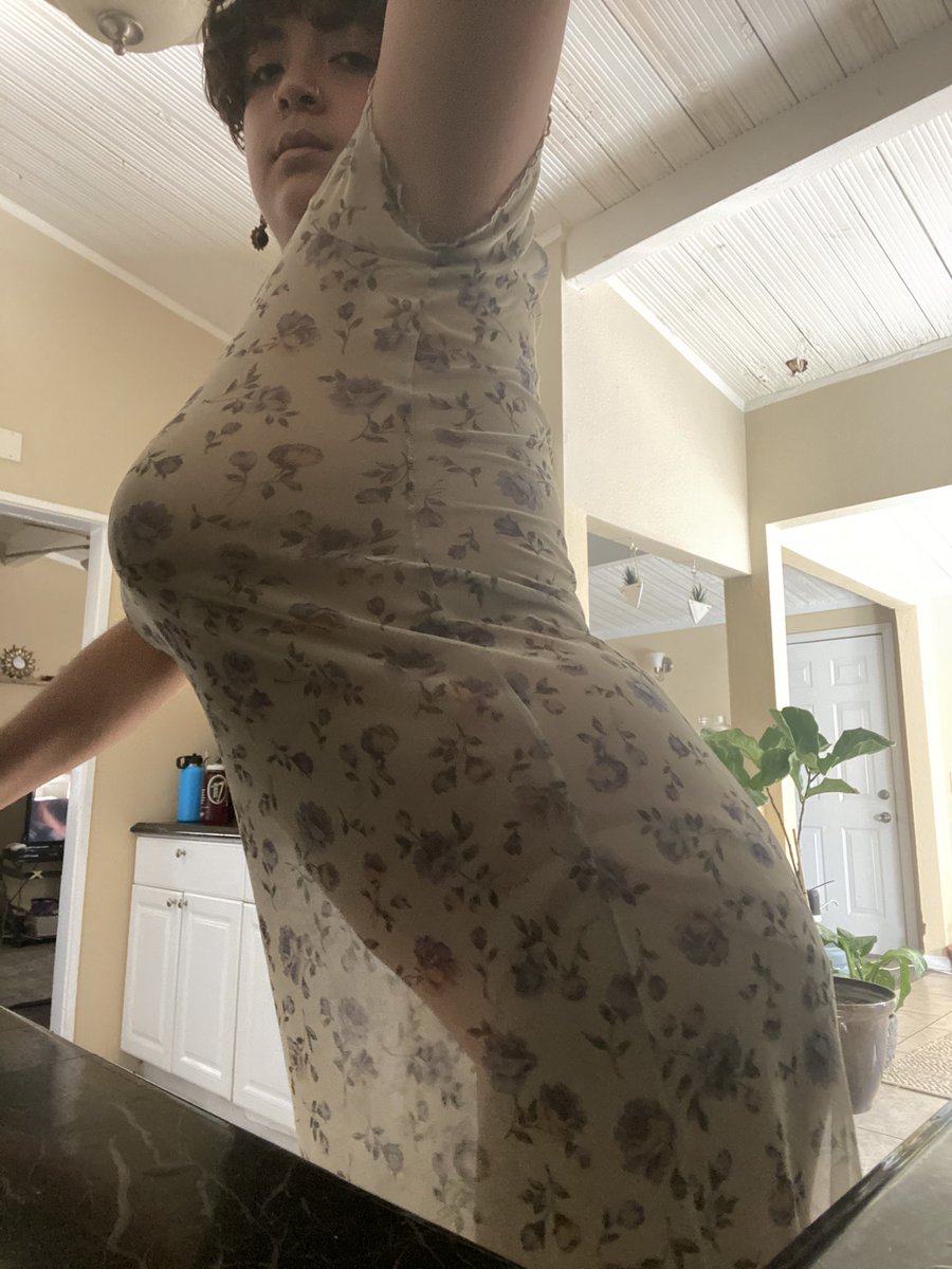 thotsforthots1's tweet photo. Imma just leave these here for a sec https://t.co/GZllNlFwKO