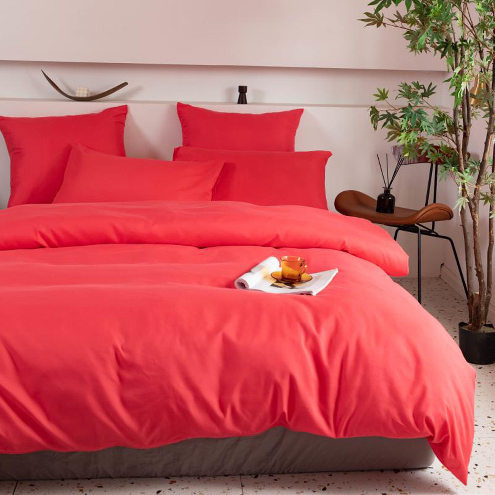 JstarSy's tweet photo. NO.2 Solid solor simplicity brushed fabric bed sheet 4 pcs.🥳🥳

80 Egyptain long-staple cotton, European style light luxury, sikly and sikly, skin-friendly and naked to sleep.😍😍

Follow @JstarSy for more daily discounts. https://t.co/TKENWEEf6h