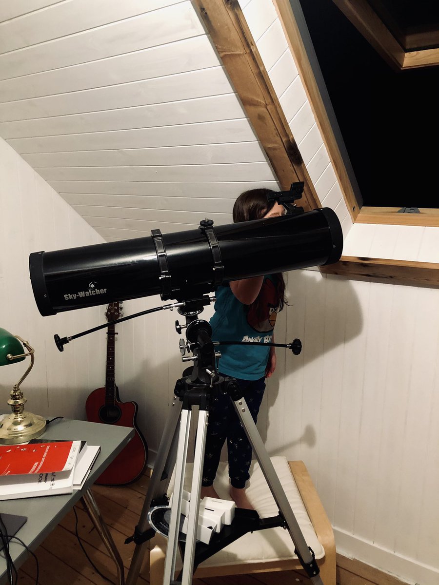 adamastokes's tweet image. Dear Major Tim Peake (@astro_timpeake) my daughter Belle is studying space at primary school. Please can you comment on her homework about there being “no gravity in space”. Tonight we were looking at the Big Dipper, the moon, Mars, and Jupiter.
Many thanks, Belle’s Dad.