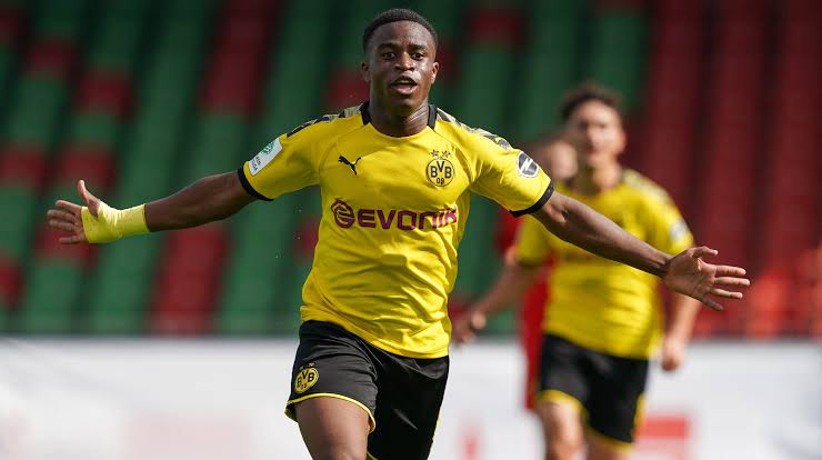 Hence Moukoko is eligible to play for Dortmund's senior squad for the first time. At underperforming Hertha BSCA child prodigy. He's a smart striker with a powerful shot and perfectly timed runs off the ball, and is yet another player Dortmund have, suited to the counter attack