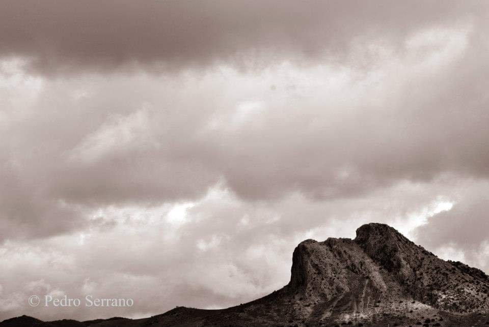 #Antequera #PeñaDeLosEnamorados #naturelovers #awesome_earthpix #liveauthentic #thecreative #livefolk #mountainlove #artofvisuals #instamountain #nature_perfection #mountainlion #landscape_captures #unlimitedplanet #ourplanetdaily #planetdiscovery #instanaturelover #ig_mountains