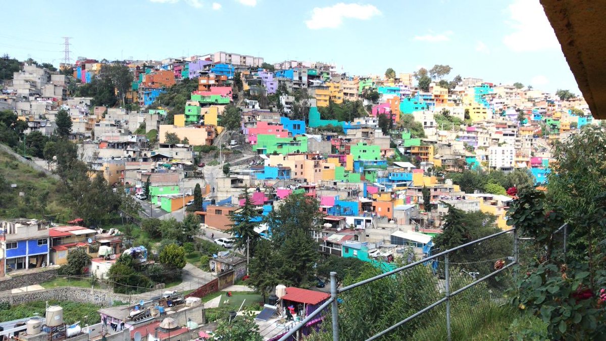 EscalandoV's tweet photo. ¡Hagamos color en @AlcaldiaAO!
➡️Más de 162,000 m2 de pintura aplicados
✅Más de 1413 hogares beneficiados
🌈Mostramos los avances en:
#LaAraña
#PuntaDeCehuayo
#LosCedros
#AmpliaciónXocomecatl
#AveReal
#CorpusChristi
#Acuilotla
#EdoDeHidalgo
#Politoco
#DosRíos
#Tepeaca https://t.co/p0IfGxzryQ