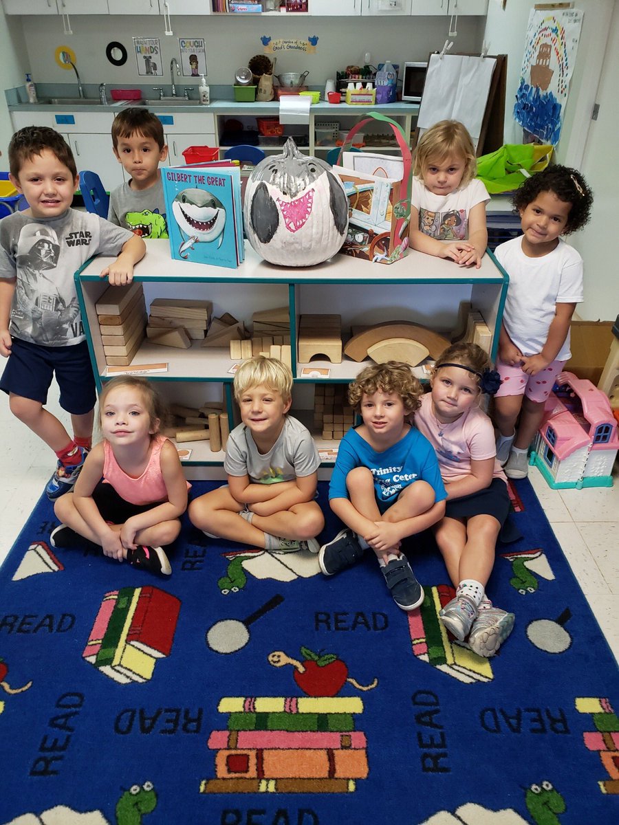 .<a href="/ADHUS_FAUHS/">ADHUS & FAU HS</a> 3rd grader inspires <a href="/TrinityLHP/">Trinity Church LHP</a> preschoolers to read with his “Gilbert The Great” Pumpkin Book report. #TrintyLearningCenter #GoOwls <a href="/oateslaw/">Thomas Oates</a> <a href="/TheLightMagFL/">The Light Magazine</a>