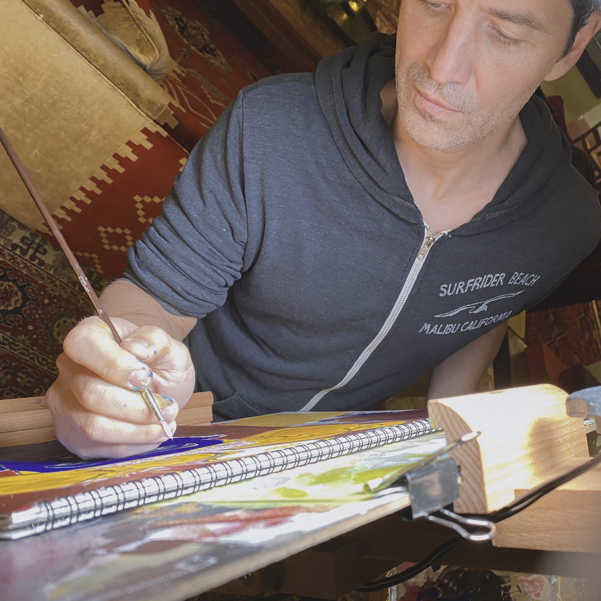 sakisrouvas's tweet photo. Find ways to challenge yourself every day! #newhobby #painting #canvas https://t.co/LRYczHOYkl