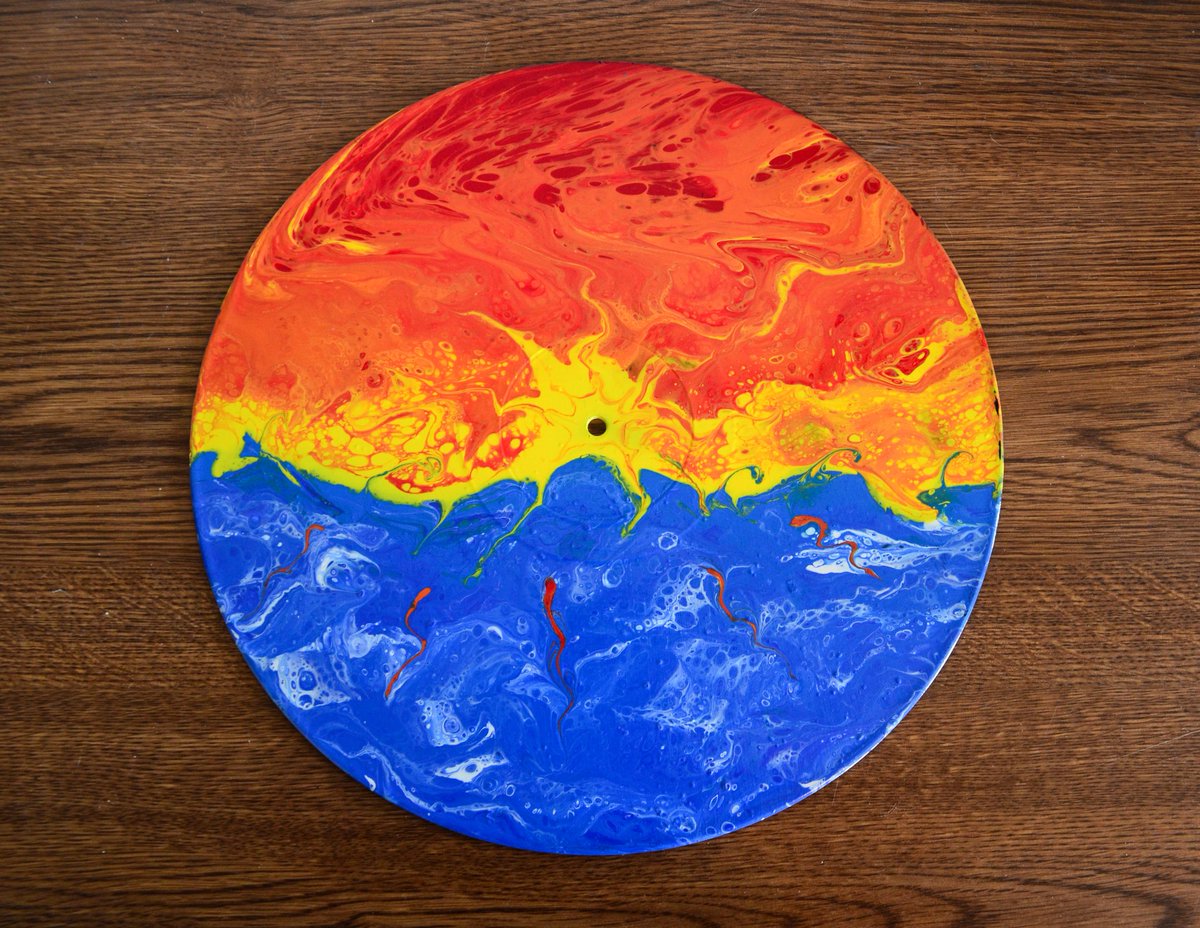jamiesartrealm's tweet photo. Hey everyone, just launched these two vinyl record paintings a little earlier than expected!! Two more coming in the next few days too ☺ check them out at https://t.co/7pm2fTK04T https://t.co/qDVXJiPqKv