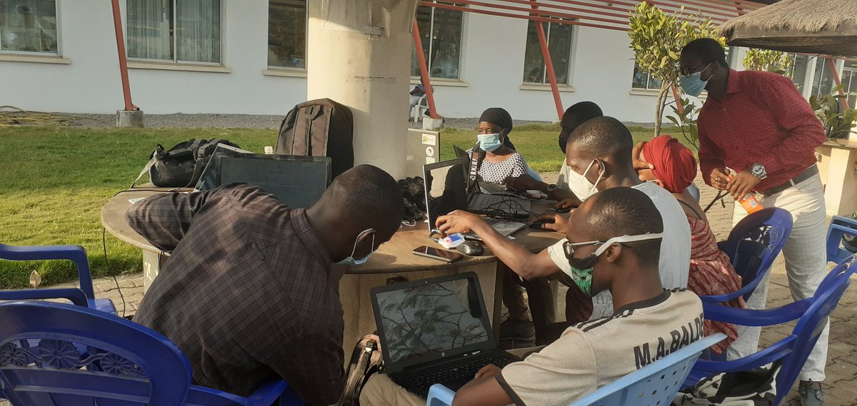 FreeLMappers's tweet image. Pour célébrer #OSMGeoWeek2020, nous avons mapper la zone des réservoirs des barrages hydroélectriques de Kaléta et de Souapeti. Ces nouvelles données produites serviront à renforcer la résilience des communautés impacté par la construction de ces barrages.