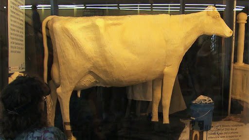 scifemmefans's tweet photo. Taught on material culture today, examining the cultural and historical significance of the Iowa State Fair’s butter cow. https://t.co/UuFO262v23