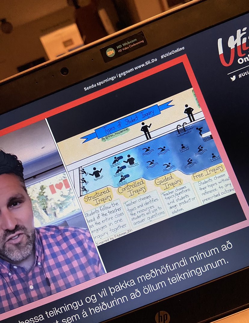 D4 Utis online stendur upp úr, stútfullt af áhugaverðum fyrirlestrum. Ég hafði gaman að þessari innleiðingu á þema/áhugasviðs kennslu hjá <a href="/trev_mackenzie/">Trevor MacKenzie</a>  #12dagaTwitter