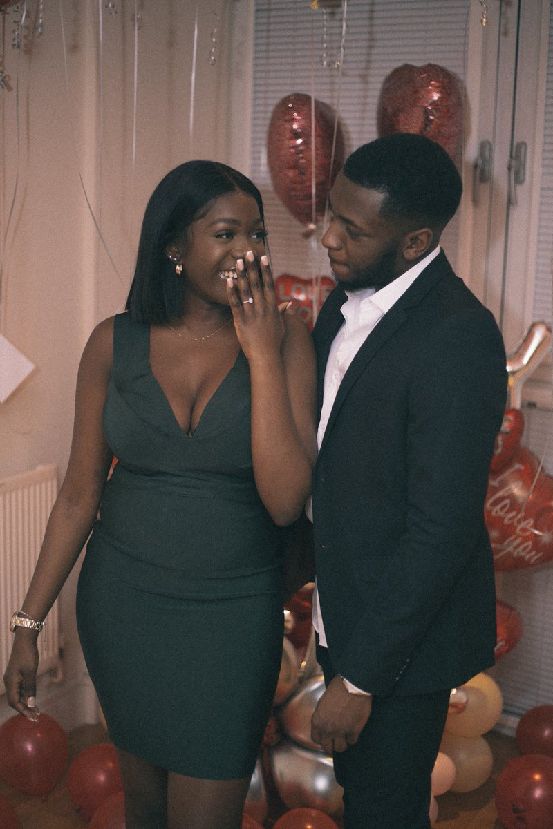 yemithompson_'s tweet photo. So...last night my best friend made me his Fiancé!🥺💍🌹 https://t.co/qhX4oHOiOc