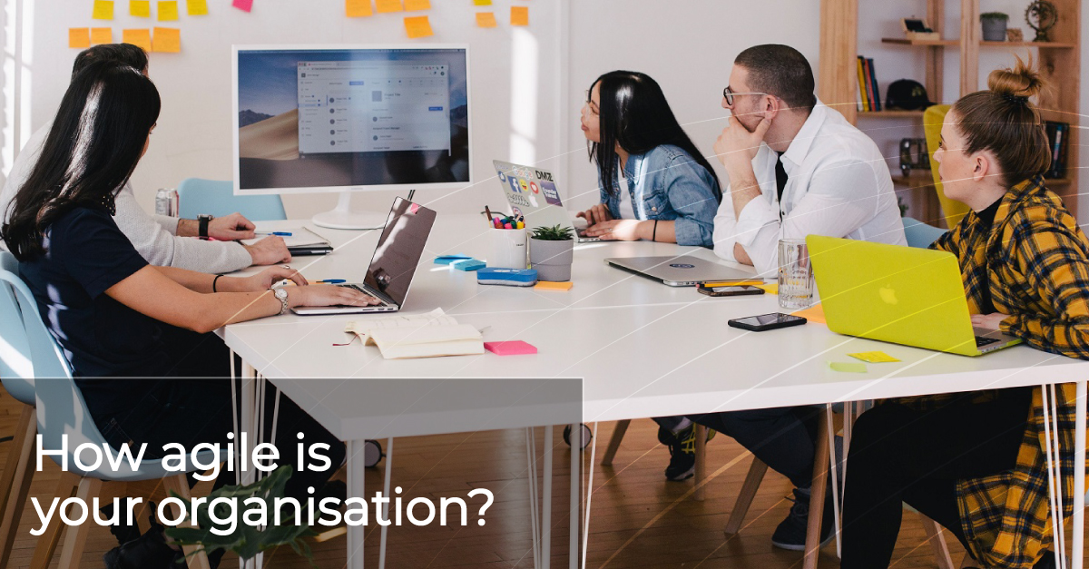 چابکی در یک سازمان فقط اقدامات #تکنولوژیکی و دارا بودن فن آوری نیست بلکه برای اطمینان از پایداری این اقدامات و چابکی در سازمان باید همراه تغییرات رفتاری عمیق و همچنین #مهارتهای مرتبط با پذیرش تغییر وجود داشته باشد.

سازمان شما چقدر چابک است؟