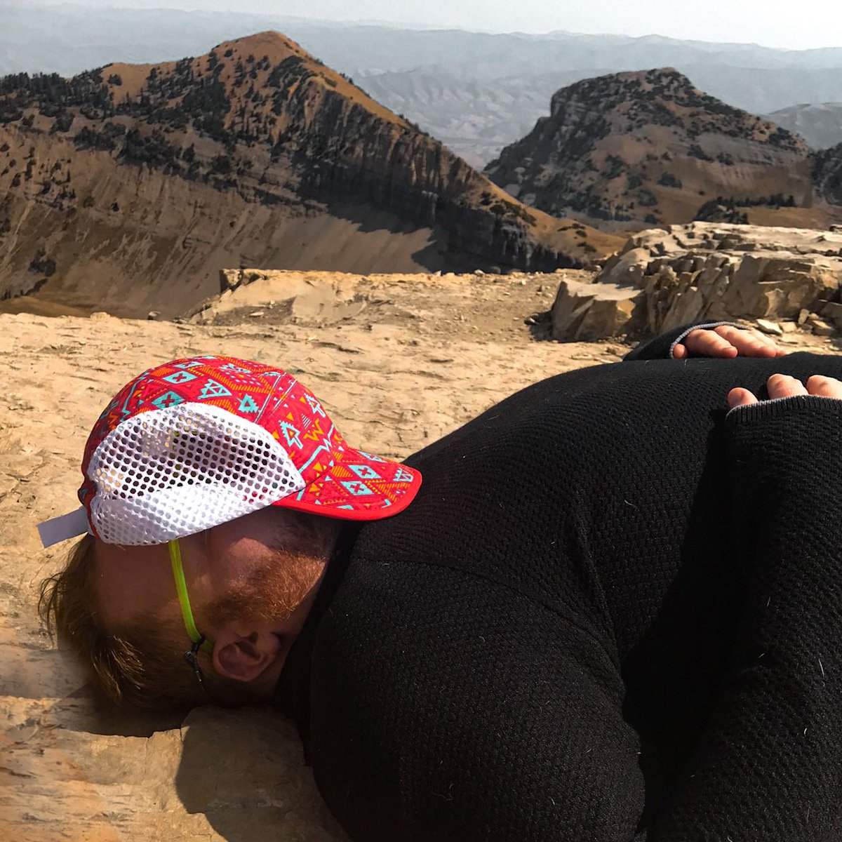 JeffreyBinney's tweet photo. “Sometimes, the most productive thing that you can do is to step outside and do nothing... relax and enjoy nature.”
-Melanie Charlene

——

#ultrarunning #ultrarunninglife #ultrarunningtraining #trailrunning #trailrunninglife #trailrunningviews #plussizerunner #biggerthanthetrail https://t.co/l0GLEnyMzl