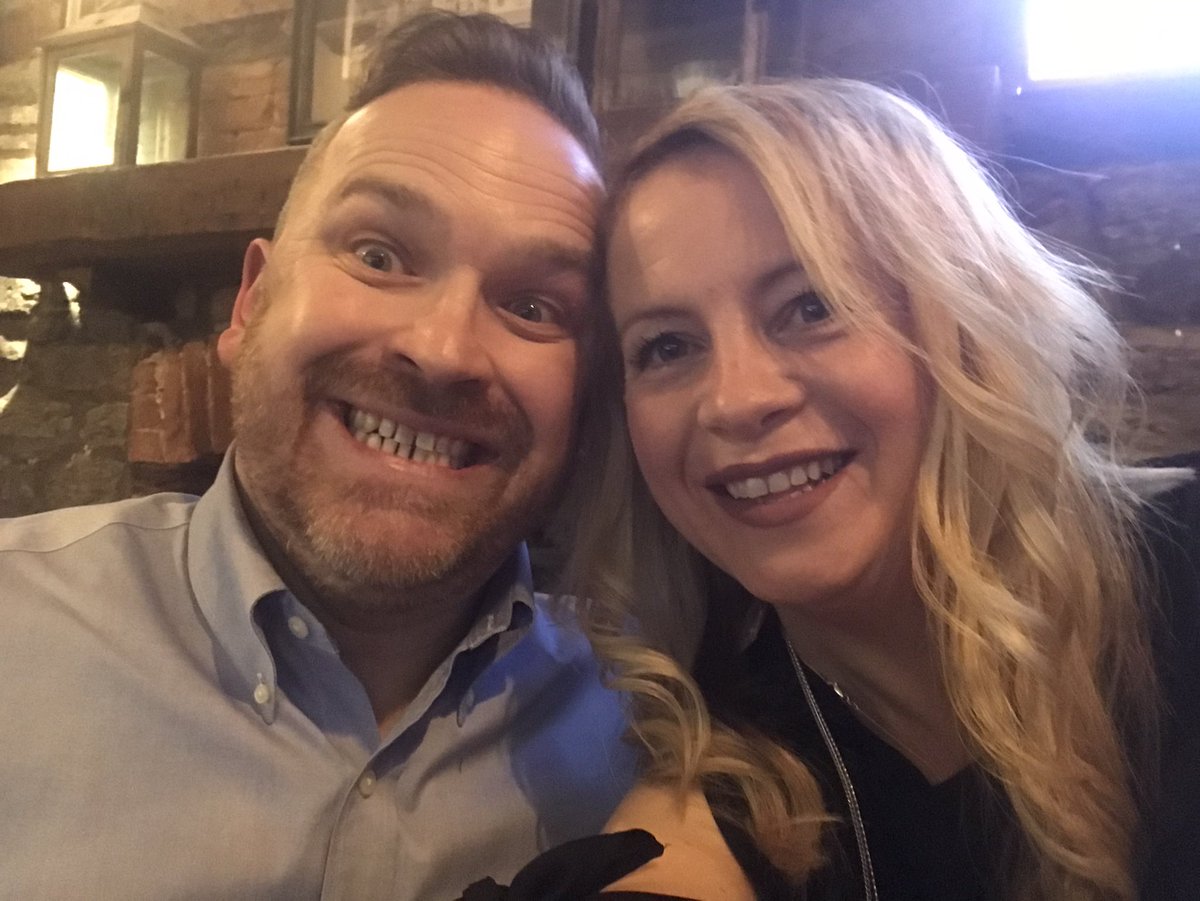 pinklemon_ltd's tweet photo. @jamesdidcote10 Rolli and I say “Hi!” hope you’re keeping well xx #beaujolaisnouveau2020 https://t.co/prXqDwjAlF