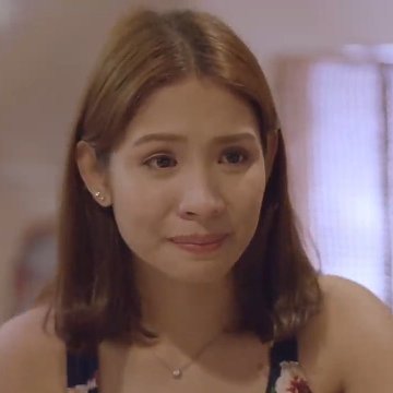 Before the  #GayaSaPelikulaFinale later, I'd like to share sentimental tweets about Anna.Anna is probably my favorite ally in all of BL. Female representation is a very important for me when I watch a queer show. When a show uses women as a plot device, I immediately drop it