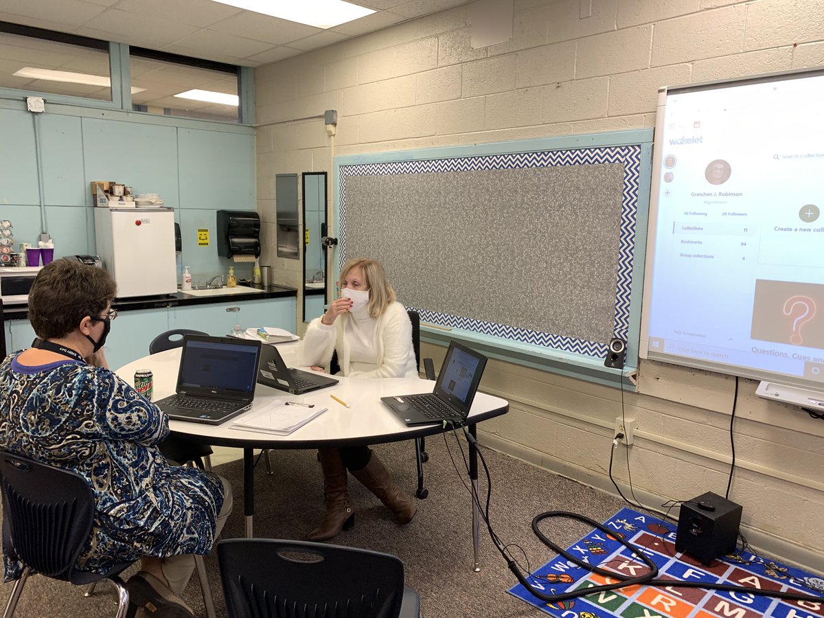 Of course I forgot to take pictures of each group! <a href="/ClydeErwinElem/">CEEMS</a>  learning to ride the #wakeletwave today! Some great ideas generated today! I can’t wait to see them come to fruition! #OnslowDLT