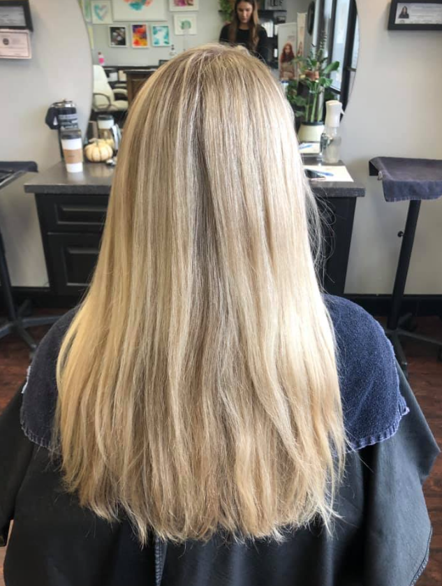 PaulMitchellUS's tweet photo. This color transformation by @whitneygunnison is to DYE for! #PaulMitchellColor https://t.co/xbI7MrFvzi