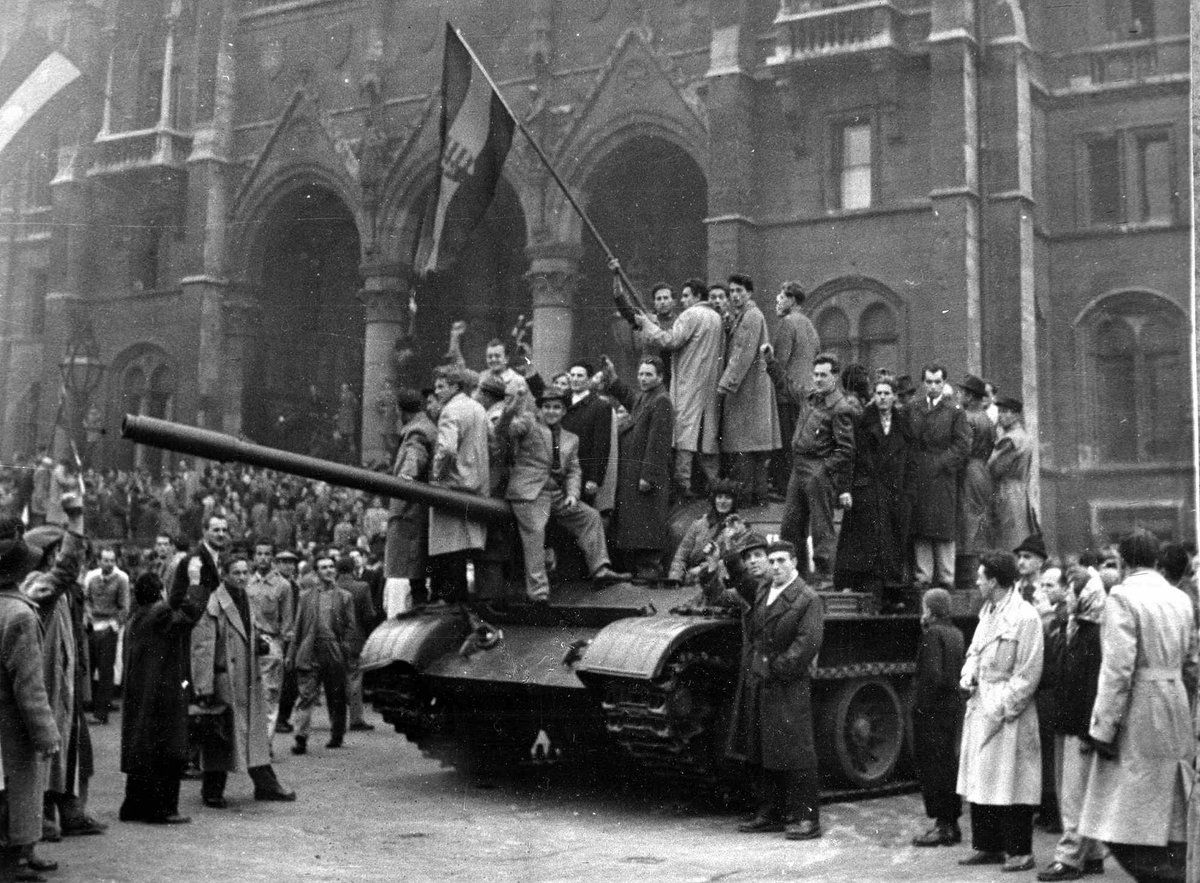 This picture is wrongly miscaptioned in the west. They West says "Citizens seize Soviet Tank in 1956." However, they are flying the Fascist Flag of Hungary.