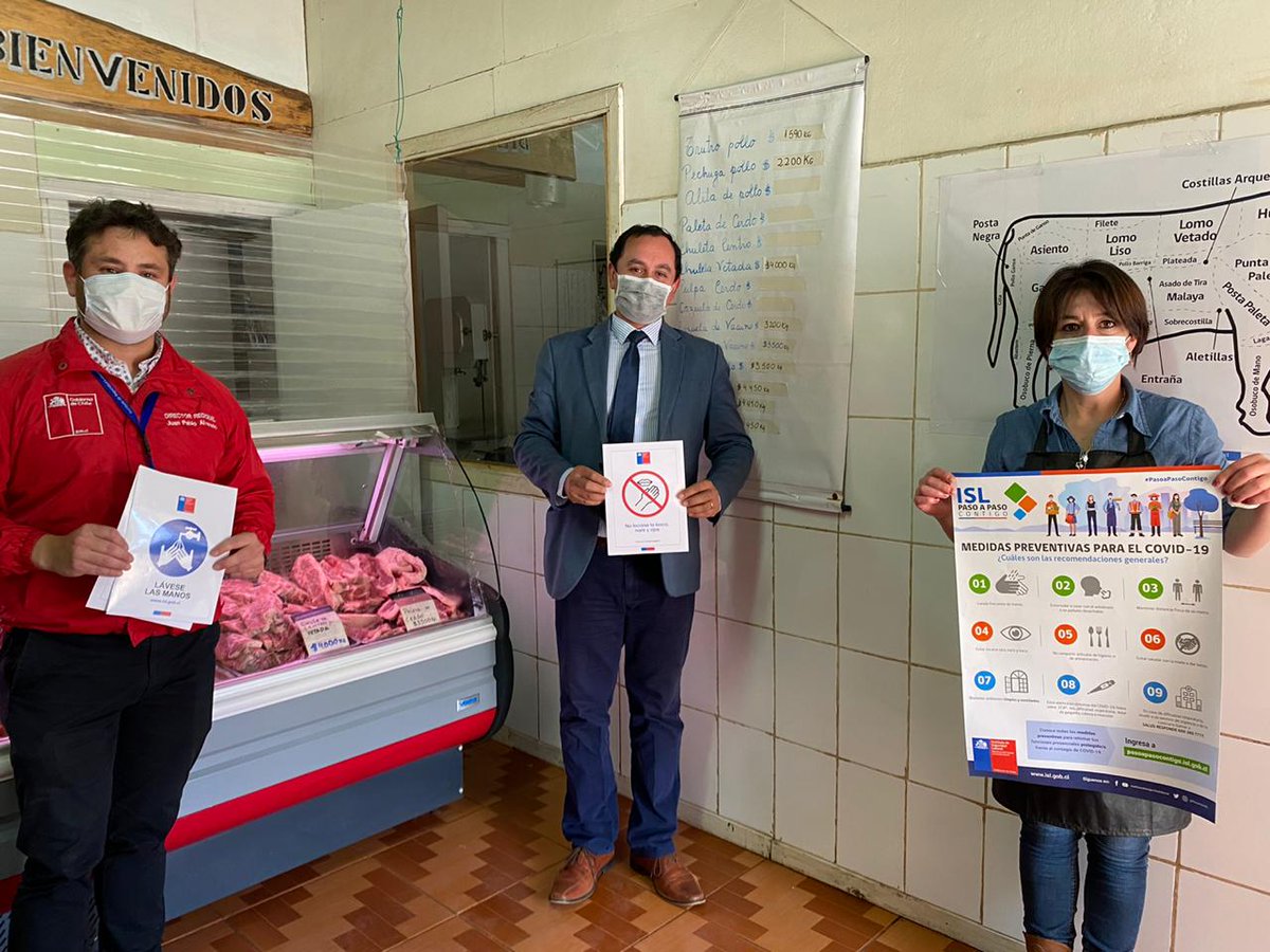 ISLLosRios's tweet photo. Director Regional @pabloalva visitando comuna de #mafil para difusión de #pasoapasocontigo, en compañía de autoridad local.
#Valdiviacl https://t.co/sX23SBYavb