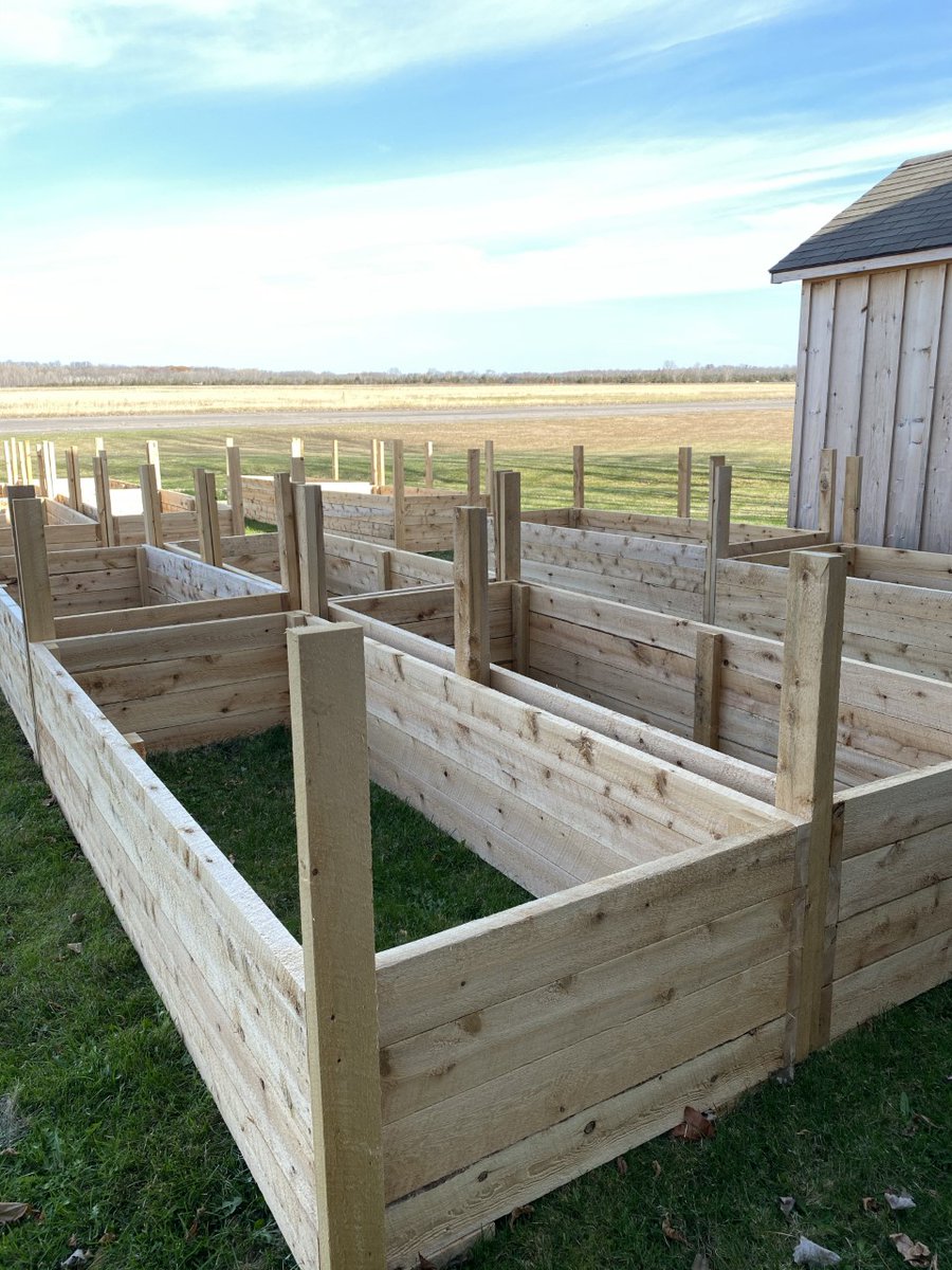 fntinews's tweet photo. Check out Tyendinaga Justice Circle Garden boxes!

Read the article Here  https://t.co/0Fv0TR1Txd https://t.co/6rWi54ERaR