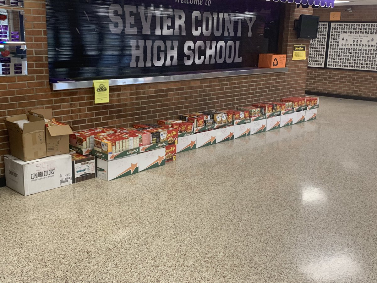 SGA_SCHSBears's tweet photo. 670 Boxes of Stuffing to support the Sevier County Food Ministry!😃Thanks to the members of Beta Club, National Honor Society, National Music Honor Society, &amp; SGA for their generosity!💜 @SGA_SCHSBears @SCHSNHS2 @NMHS_SCHSBears @seviercobeta @SCHSSmokyBears @SCHSstudentsec_ https://t.co/9l7kHzgvwJ