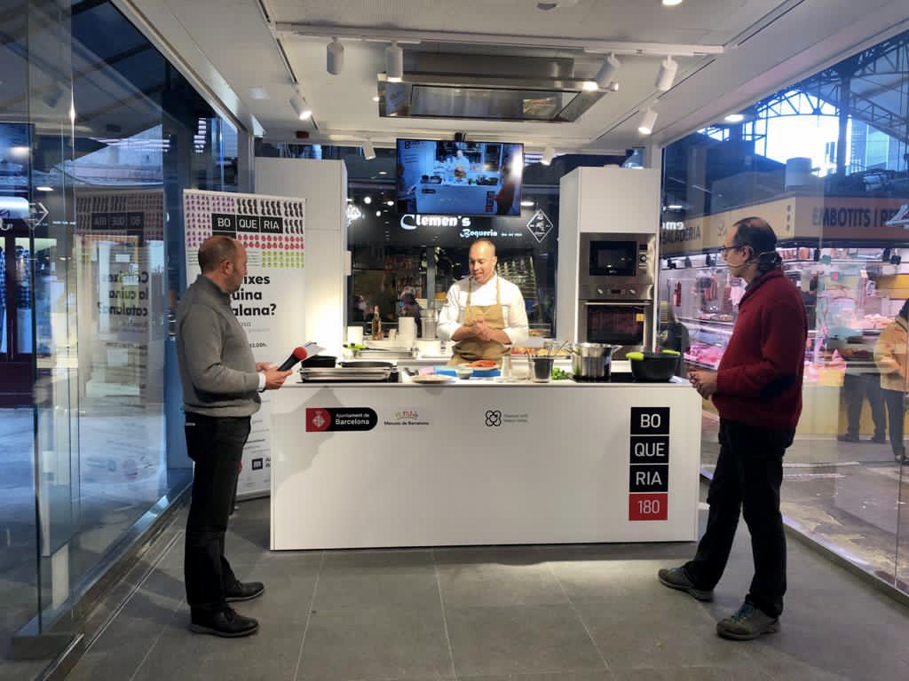 la_boqueria's tweet photo. Gran sessió avui de #QuimCasellas del @Restcasamar sobre #peixsostenible 🐟 i #cuinadelempordanet 👨‍🍳dins del cicle #boqueliciosa del #boqueria180 que hem emès per #streaming 
Hem comptat també amb Francesc Galí de @GALPCostaBrava 
La propera, el 10 de desembre amb #IolandaBustos https://t.co/OVIt7E2d5V