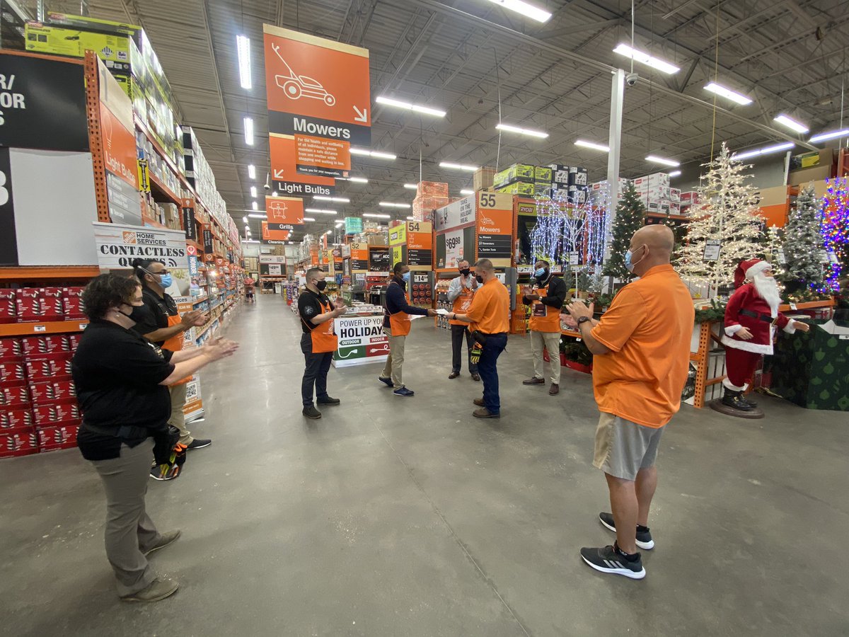 pcwallace93's tweet photo. Congratulations on the Homer awards for Jason, James, and Jay at Home Depot 6523 Porter, TX for the fabulous partnership and great job that our MET associates do for our store! We had a wonderful store walk this morning. @maxey_488 @AngelaDesJardi5 @FulfordUlanda @JohnathanJ_713 https://t.co/orLrHtVm3C