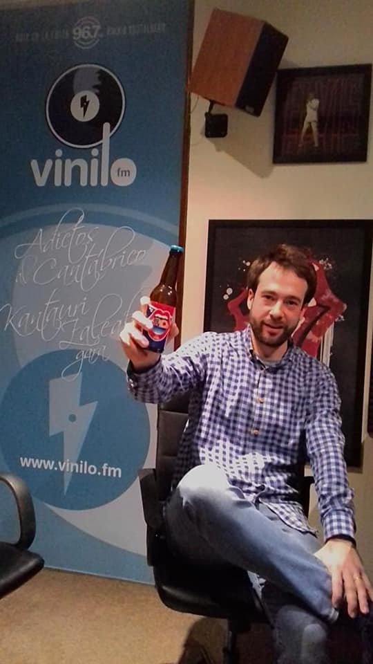 rockntalk1's tweet photo. #Podcast

En el #RockNTalk de anoche en @Vinilo_FM nos visitó Aitor Cayero, director de #IMAPAlbiaCapital, y nos pinchó temazos de #REM, #BruceSpringsteen, #GaryClarkJr y muchos más.

Podéis escucharlo aquí 👇

https://t.co/ujif7SVEFw https://t.co/IgmyewHtKx