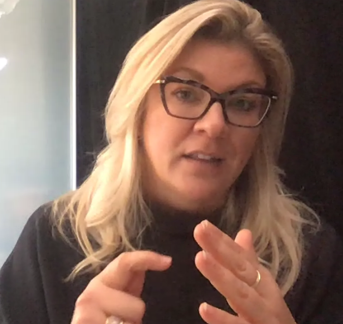 MarkDHeiLong's tweet image. Great talk by Amber Foucault, VP @getsensibill on &quot;The Secret Sauce to ML &amp;amp; AI-Powered Products&quot; at #TMLS2020 @TMLS_TO. Lots of food for thought from her related presentation slides &amp;amp; Q&amp;amp;A. Attended by @quantuity &amp;amp; @QAI_Consulting