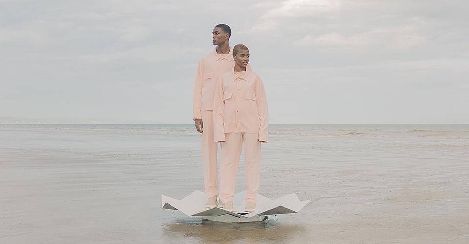 highsnobiety's tweet photo. Cold Laundry’s Ola and Cerise discuss the importance of racial diversity in fashion for #WavesofChange, a platform on sustainability in fashion in collaboration with @Allbirds.
https://t.co/man6U5l7ut #ad #weareallbirds #treadlighter https://t.co/lqtN1HEXKG