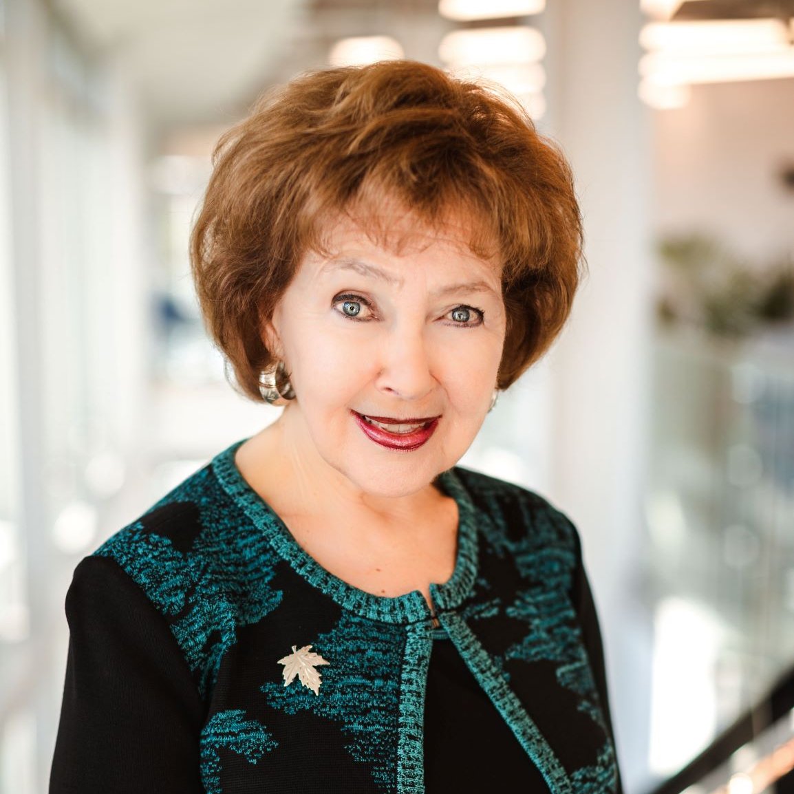 tridenttech's tweet image. Trident Technical College President Mary Thornley received the state’s highest civilian honor, the Order of the Palmetto, from Gov. Henry McMaster Nov. 19. The Order of the Palmetto is awarded to SC citizens for extraordinary lifetime service and achievements.