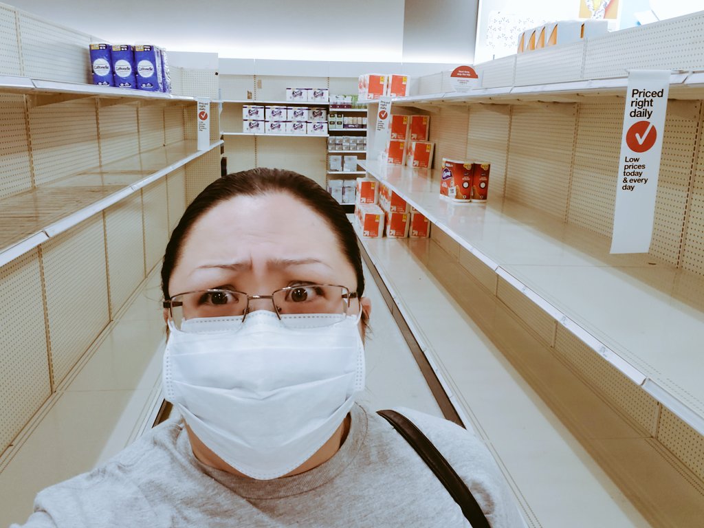 SteampunkGadget's tweet photo. Looks like its TPmageddon again🙄.
#GotToiletPaper #TP #ToiletPaperCrisis #WhyPeopleWhy https://t.co/JauJ5BQNrV